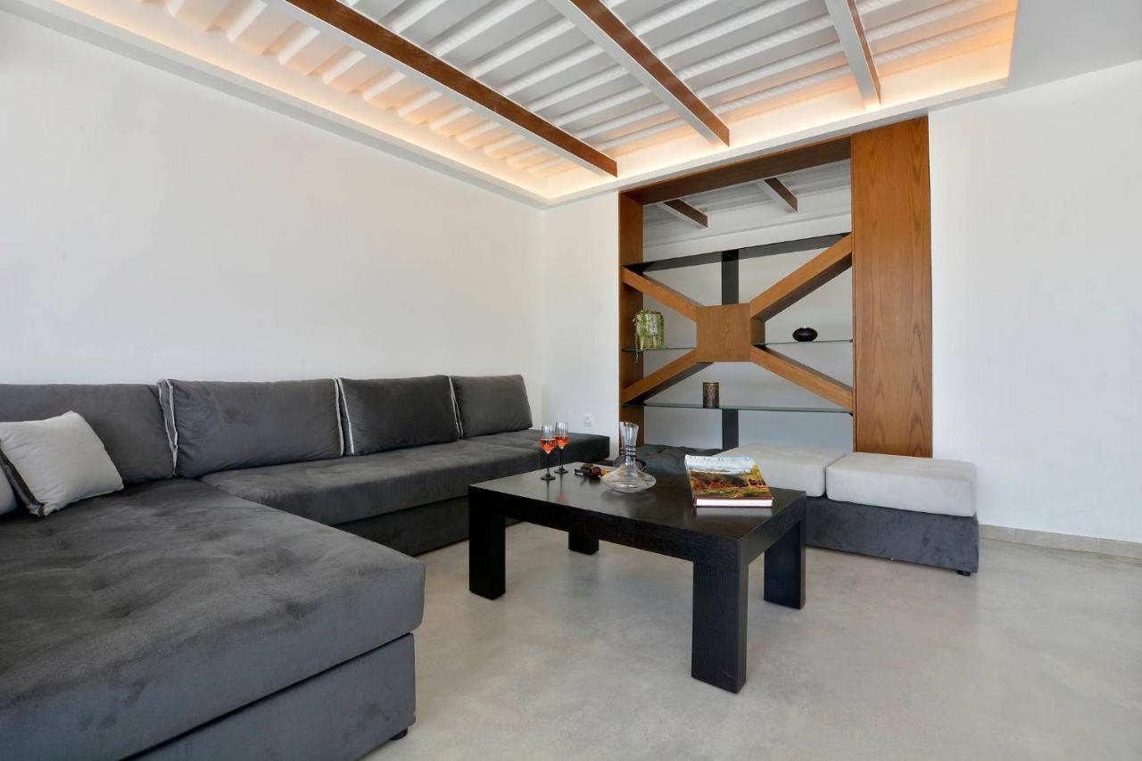 Villa Flamingo - 4 Bedrooms - Private Pool - Next To Renowned Issos Beach & Lake Korission Λίνια Εξωτερικό φωτογραφία