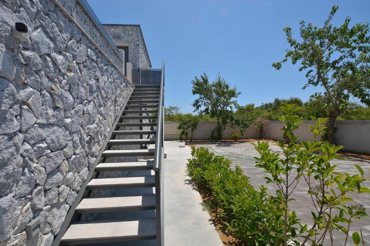 Villa Flamingo - 4 Bedrooms - Private Pool - Next To Renowned Issos Beach & Lake Korission Λίνια Εξωτερικό φωτογραφία