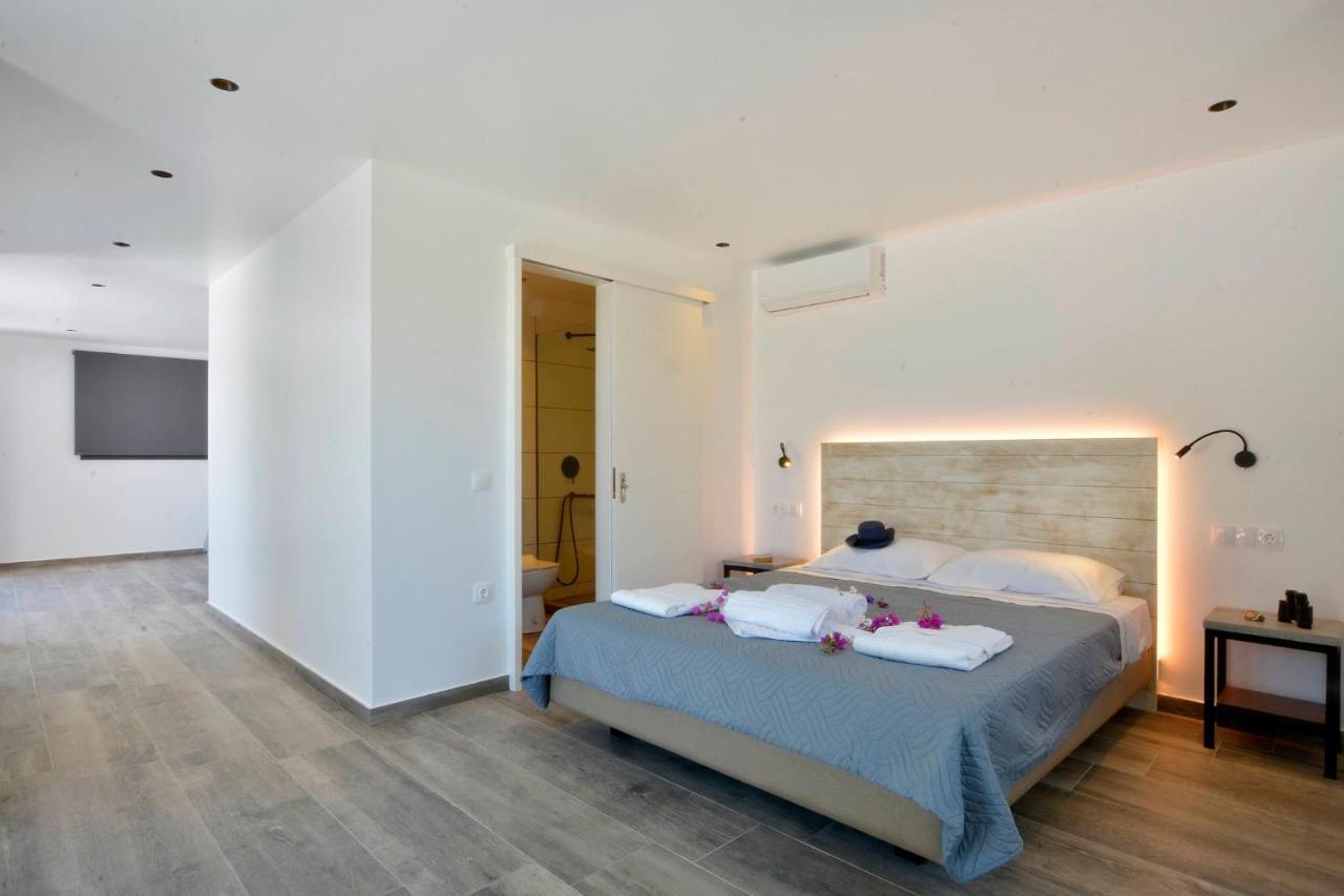 Villa Flamingo - 4 Bedrooms - Private Pool - Next To Renowned Issos Beach & Lake Korission Λίνια Εξωτερικό φωτογραφία